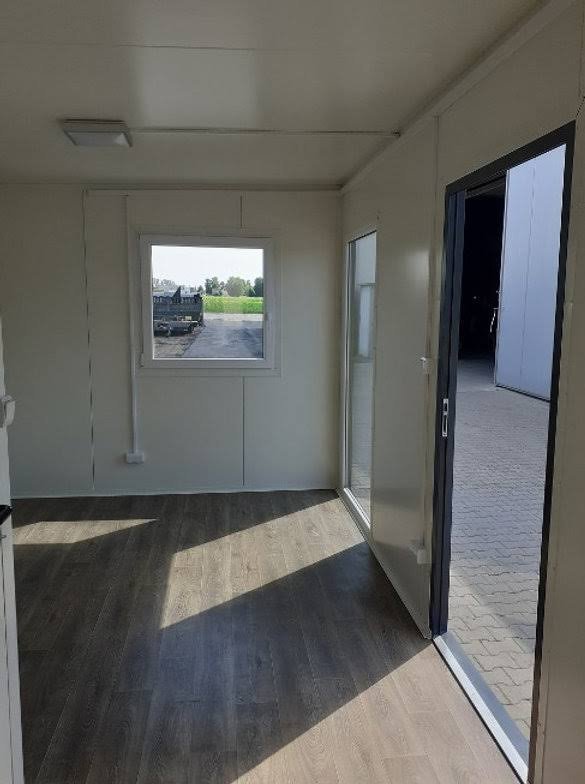 interieur-espace-module-container-habitable-de-17-m2-1.jpg Module Container habitable de 17 m2