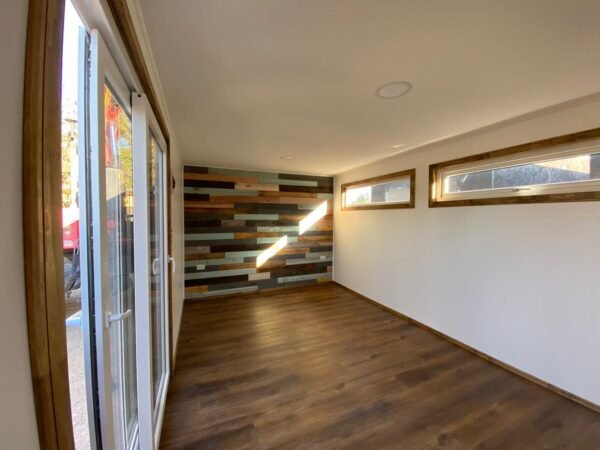 Cabine Vintage 18m² – Studio Container 6×3 m Design Élégant