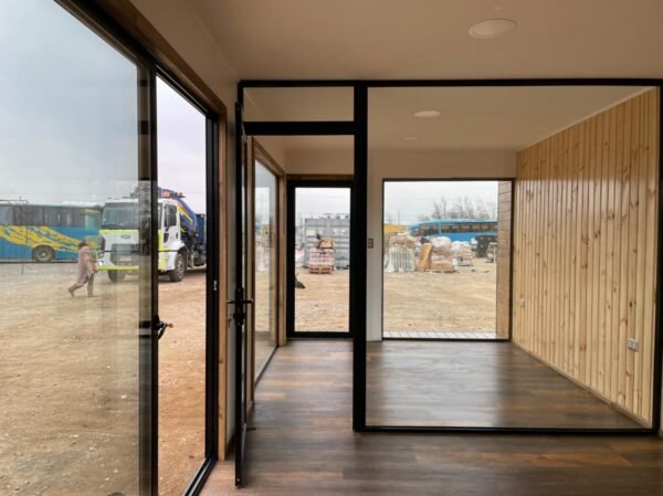 Projet Dalí 24 m²– Module Container Aménagé Projet Dalí 24 m²– Module Container Aménagé